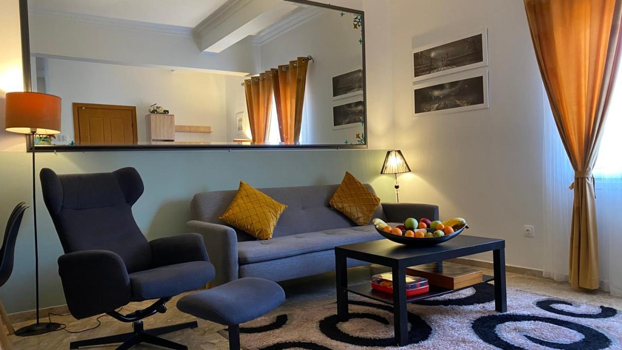 Patras Golden Suite Eksteriør billede