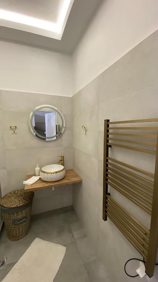 Patras Golden Suite Eksteriør billede
