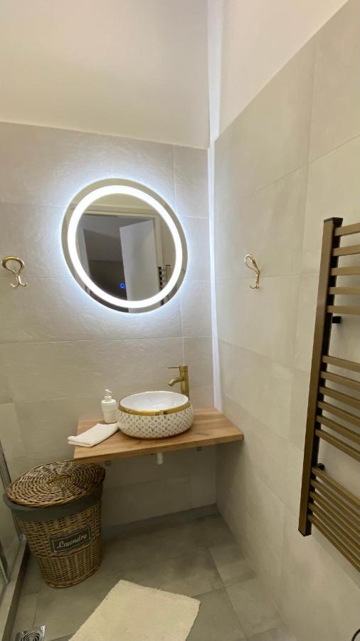 Patras Golden Suite Eksteriør billede