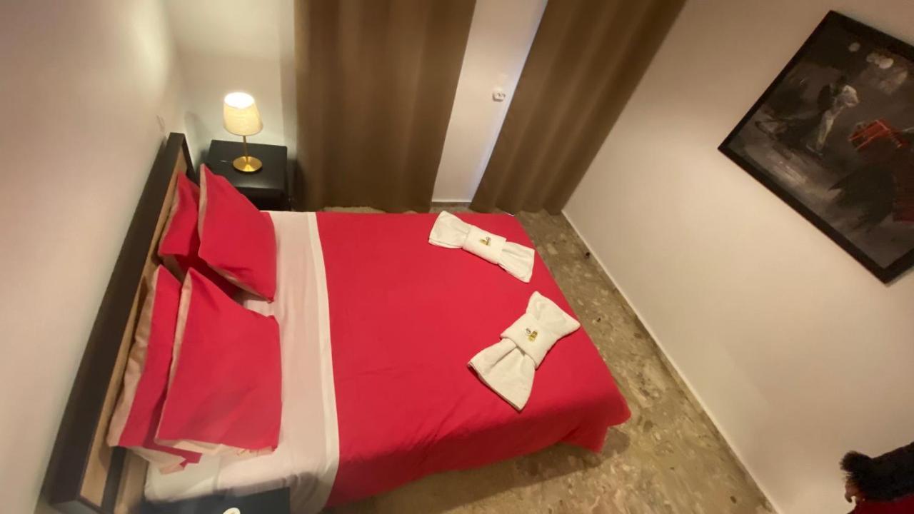 Patras Golden Suite Eksteriør billede