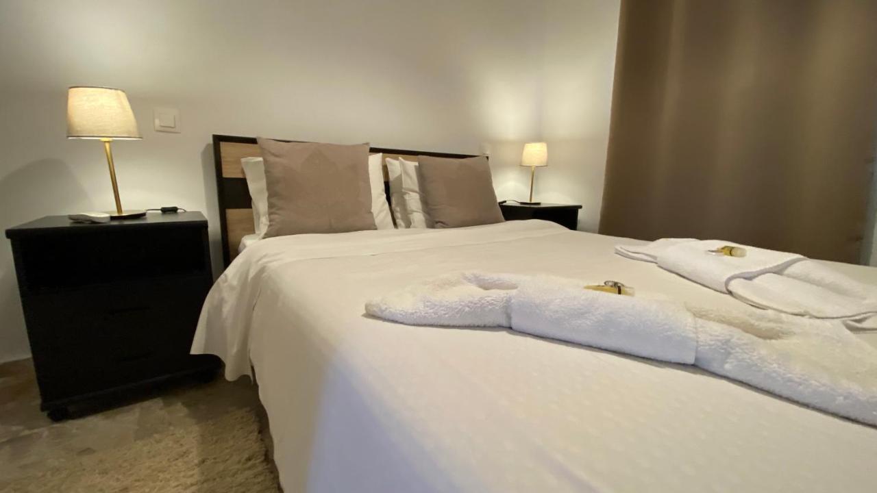 Patras Golden Suite Eksteriør billede