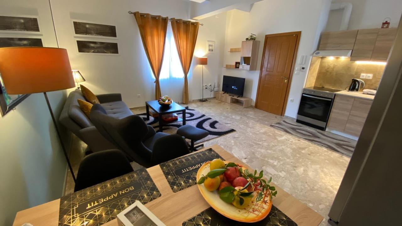 Patras Golden Suite Eksteriør billede