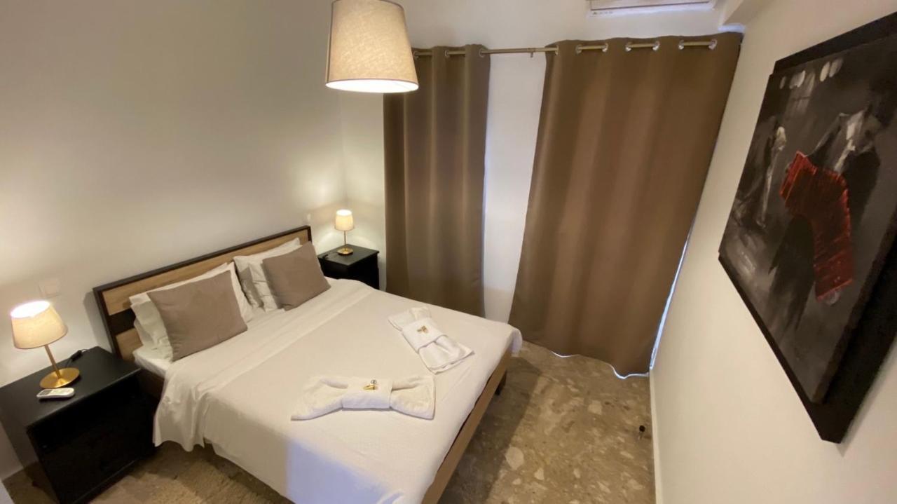 Patras Golden Suite Eksteriør billede