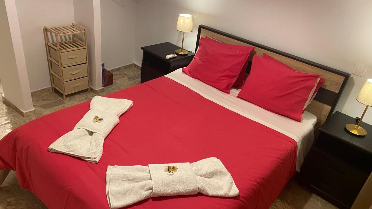 Patras Golden Suite Eksteriør billede