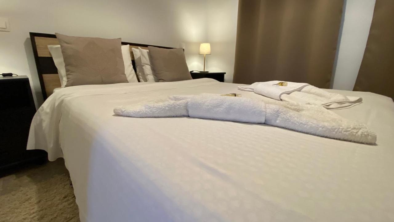 Patras Golden Suite Eksteriør billede