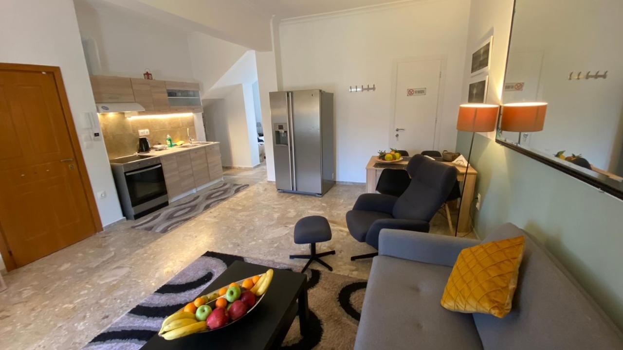 Patras Golden Suite Eksteriør billede